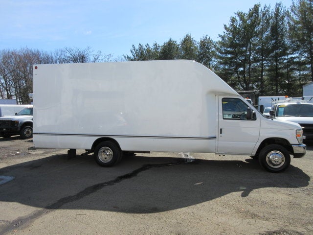 2010 Ford Econoline Commercial Cutaway