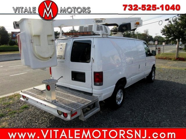 2011 Ford Econoline Cargo Van