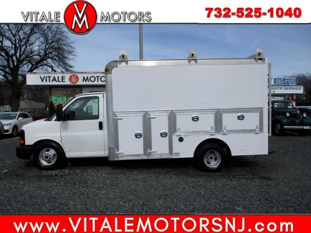 2016 GMC Savana Commercial Cutaway